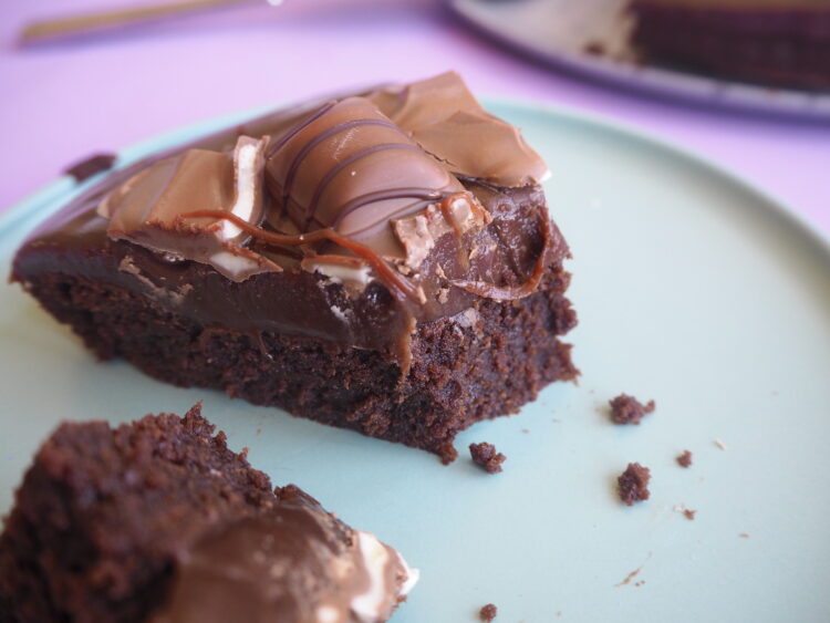 Chokoladekage med nutella fudge